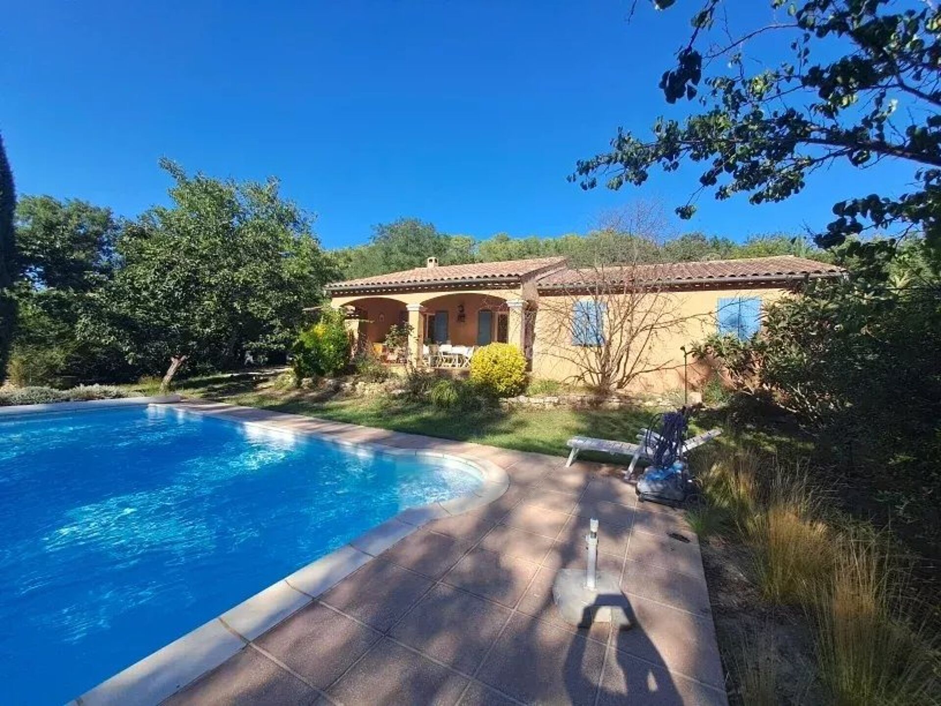 Acheter maison de 4 pièces 99 m² 399 000 € à Salernes (83690) : une annonce Arthurimmo.com — 3