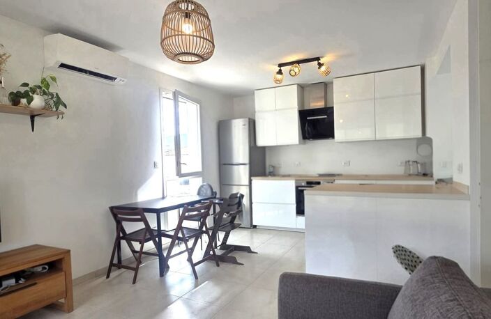 Appartement T3 + Terrasse + Box double fermé — photo 5