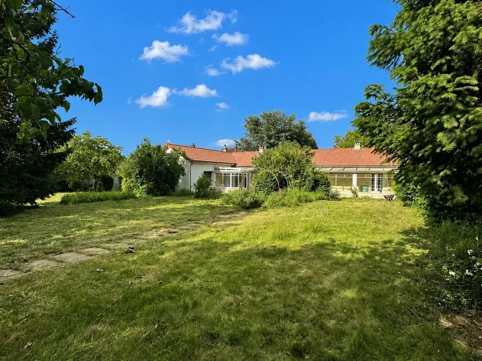 Maison 6 pièces 189 m² · à Chelles · 189 m² · 460 000 €