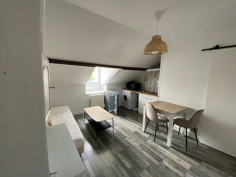 APPARTEMENT T2 MEUBLE - QUARTIER PARC DE LA COLOMBIERE — photo 1