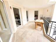 EXCLUSIVITÉ - DRAGUIGNAN : APPARTEMENT T3 DE STANDING DE 70 M² AVEC GRANDE TERRASSE ET GARAGE DE 18 M² — photo 2