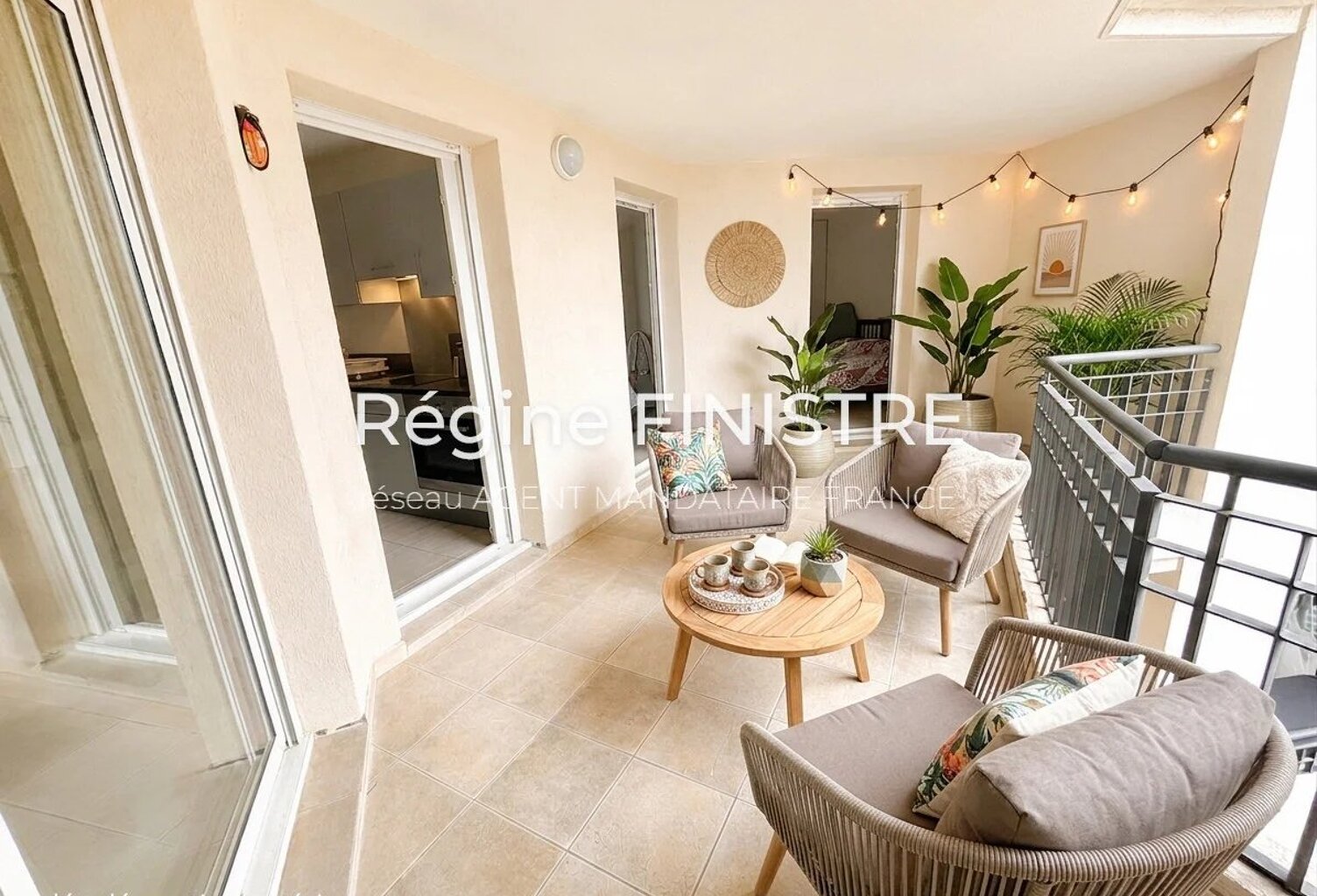 EXCLUSIVITÉ - DRAGUIGNAN : APPARTEMENT T3 DE STANDING DE 70 M² AVEC GRANDE TERRASSE ET GARAGE DE 18 M² — photo 1