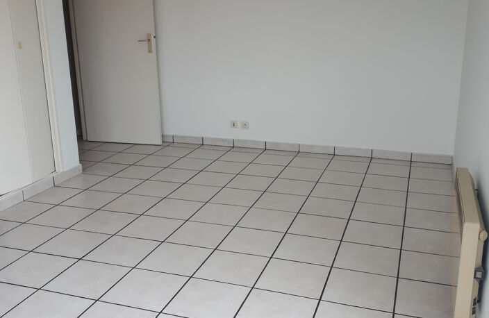 STUDIO 28m2 avec balcon — photo 3