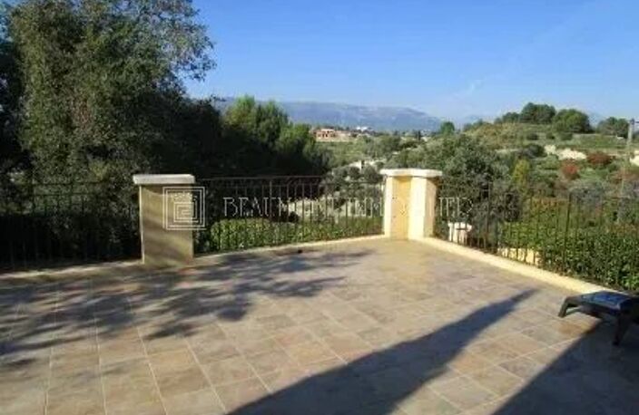 VILLA  NICE SAINT PIERRE DE FERIC — photo 2