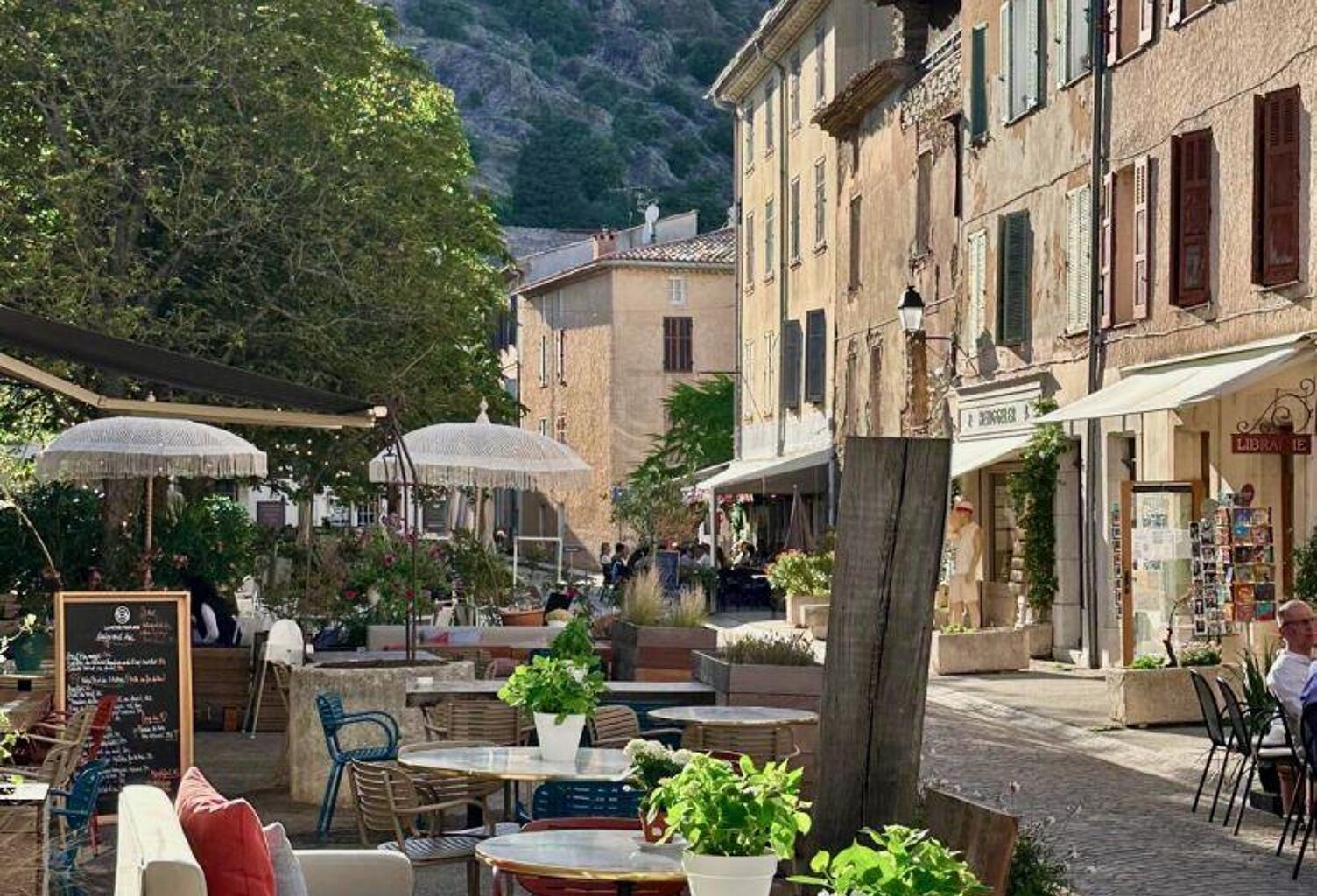 Vente Restaurant 160 m&sup2; — photo 1