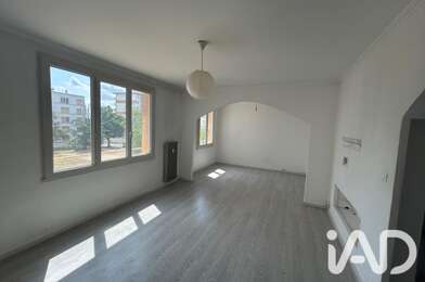 Appartement 3 pièces 120000 €