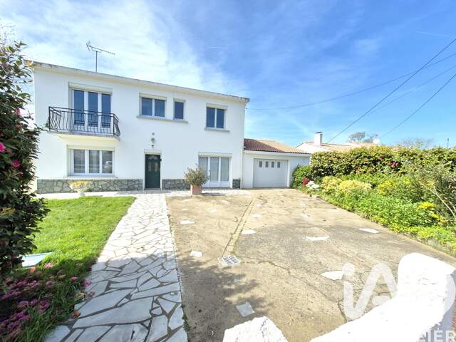 Vente Maison/villa 8 pièces — photo du bien