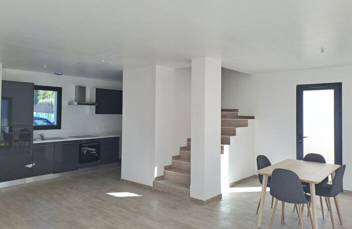 Maison T4 de 86m2 avec jardin — photo 2