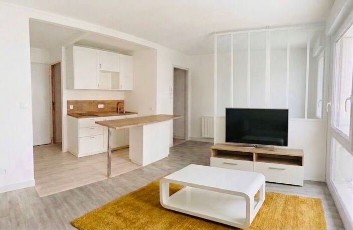 A VENDRE STUDIO LA ROCHELLE 29 M2 — photo 3