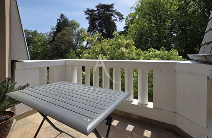 PAU-TRESPOEY Appartement T2 rénové avec balcon, parking — photo 2