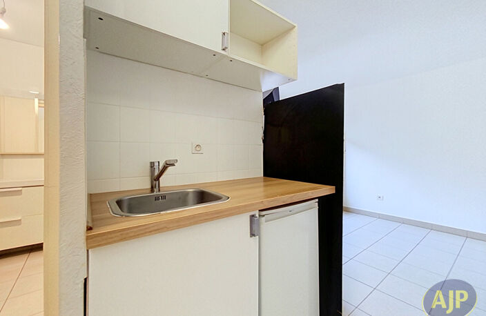 Appartement Montgermont 1 pièce(s) 20.65 m2 — photo 2