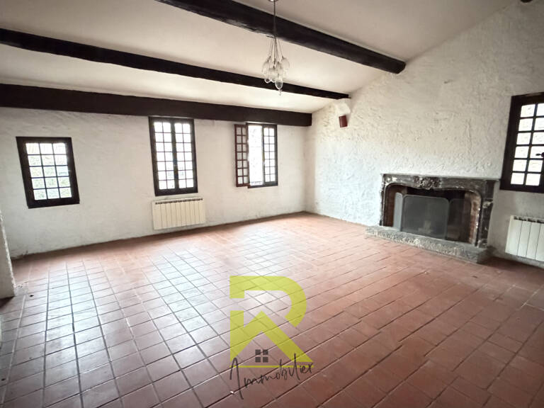 Immense appartement avec 2 chambres en vente 129000 EUR à Agde — photo 1