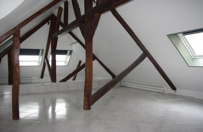 APPARTEMENT ATYPIQUE AUXERRE - 3 pièce(s) - 58 m2 — photo 5