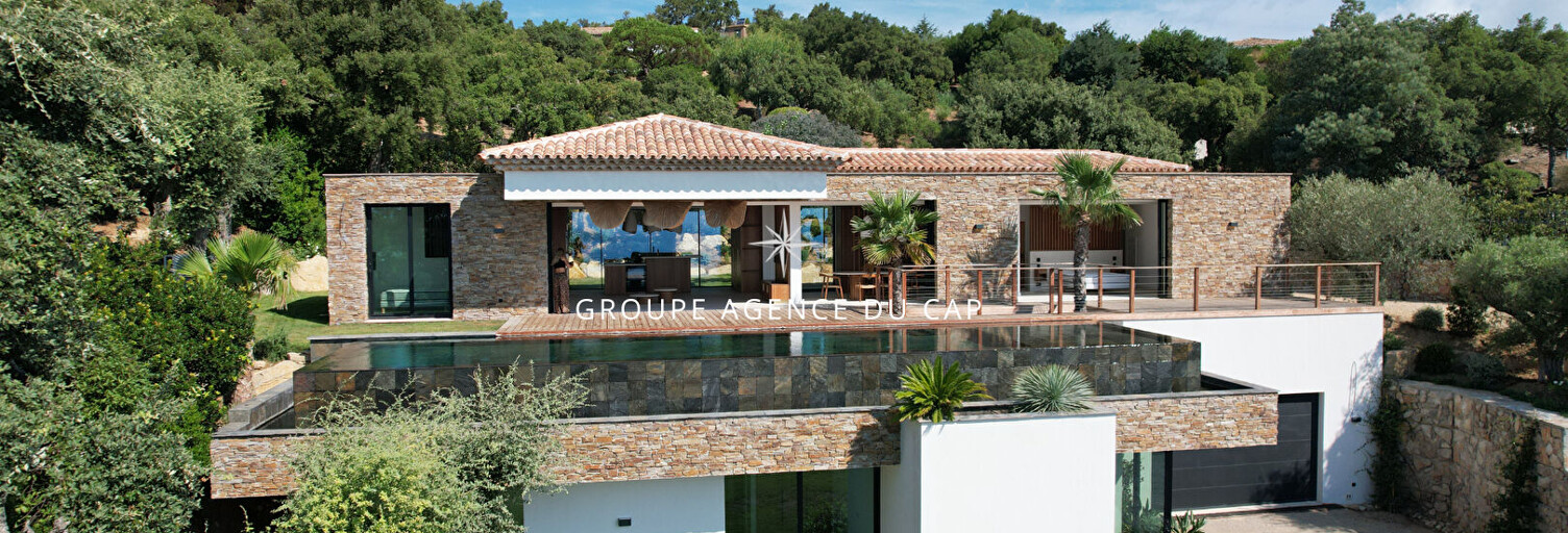 Maison 7 Pièces  m² à vendre à Sainte-Maxime (83120)