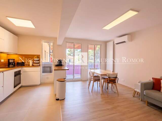 A VENDRE APPARTEMENT VILLEFRANCHE SUR MER - 4P RÉNOVÉ - STATIONN — photo du bien