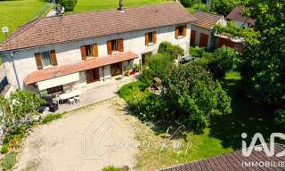 Maison 7 Pièces 207 m² à vendre à Saint-André-le-Gaz (38490)