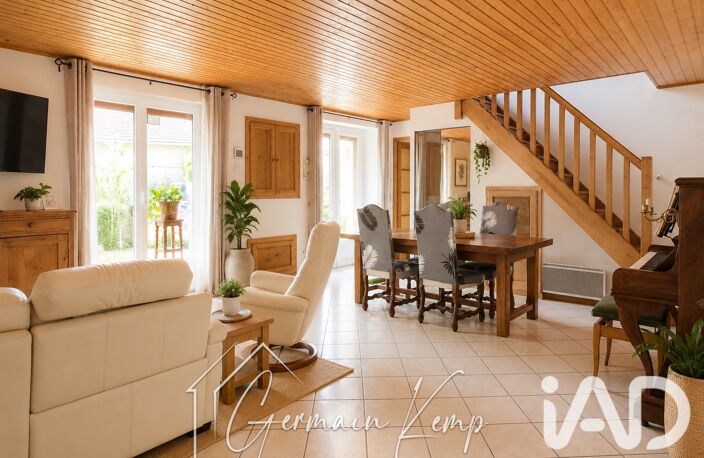 Vente Maison/villa 7 pièces — photo 2