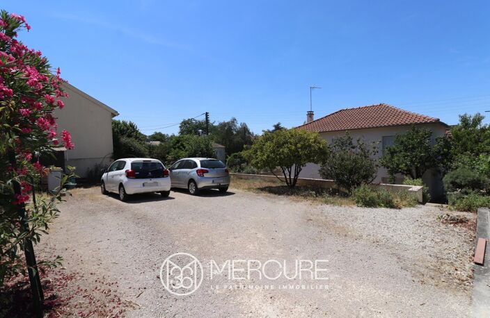Maison familiale avec jardin arboré et nombreuses chambres — photo 3
