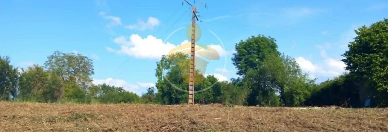 Terrain  2055 m² à vendre à Frières-Faillouël (02700)