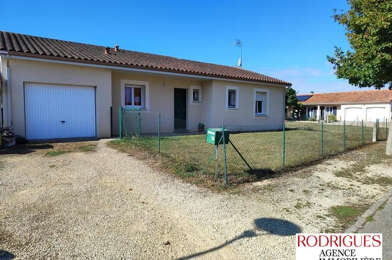 Maison 4 pièces 840 €