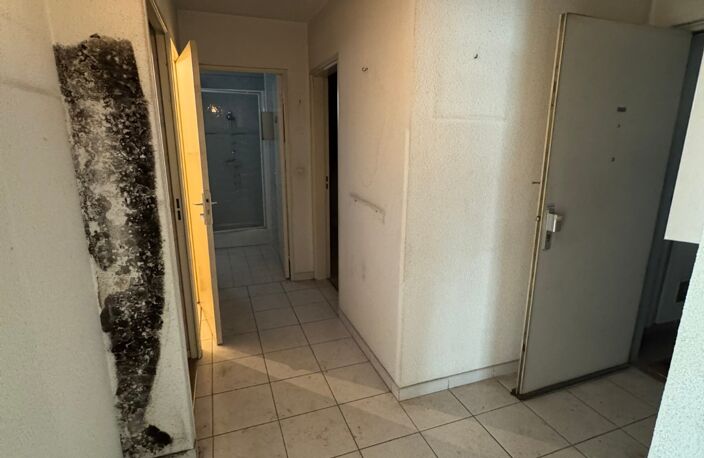 Vente appartement 2 pièces 66 m² Aubagne (13400) — photo 3