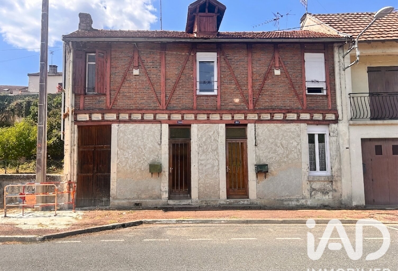 Vente Immeuble 140 m&sup2; — photo 1