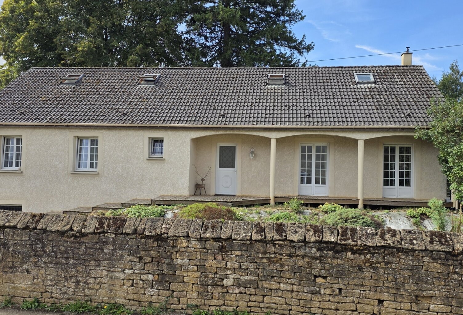 Vente Maison/villa 8 pièces — photo 1
