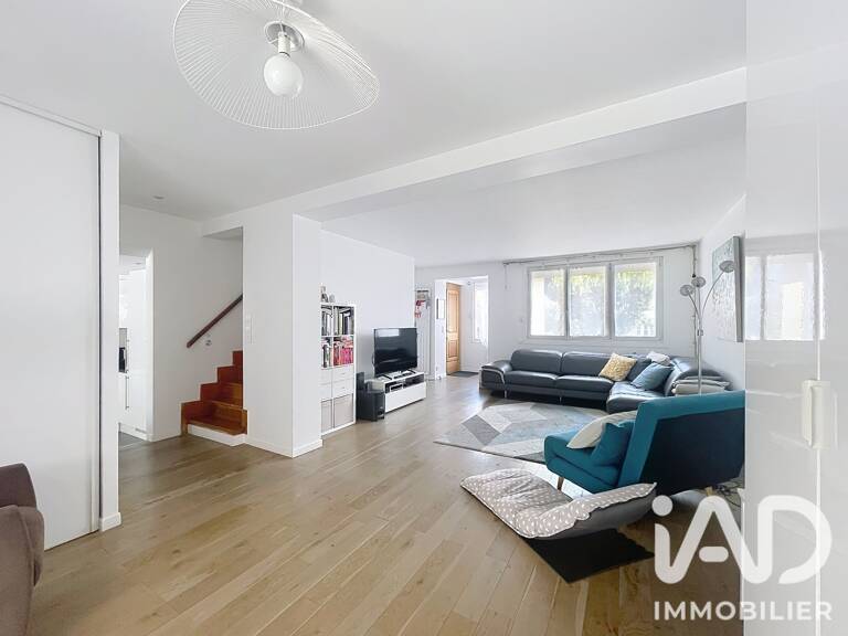 Location Maison/villa 6 pièces — photo 1