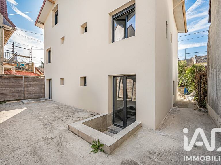 Vente Maison traditionnelle 10 pièces — photo 1