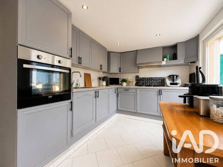 Vente Immeuble 170 m&sup2; — photo 1