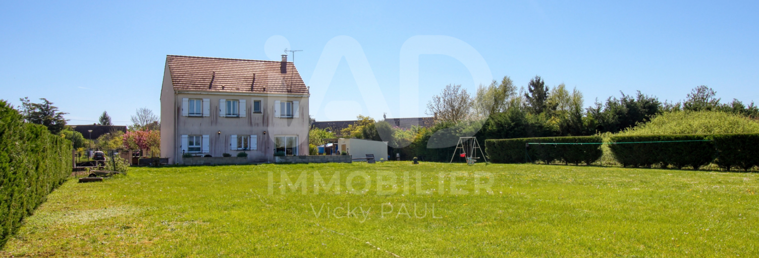 Maison 8 Pièces 158 m² à vendre à Dadonville (45300)