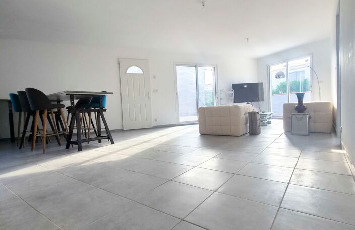 Vente Maison/villa 4 pièces — photo 4