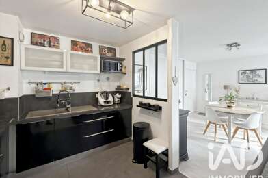 Appartement 3 pièces 225000 €