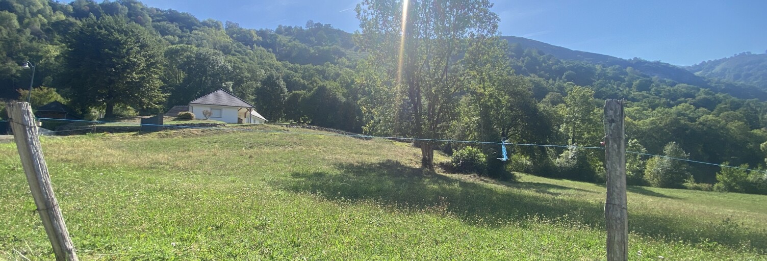 Terrain  2615 m² à vendre à Lugagnan (65100)