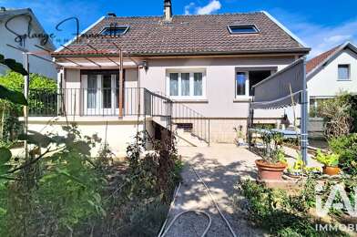 Maison 6 pièces 299900 €