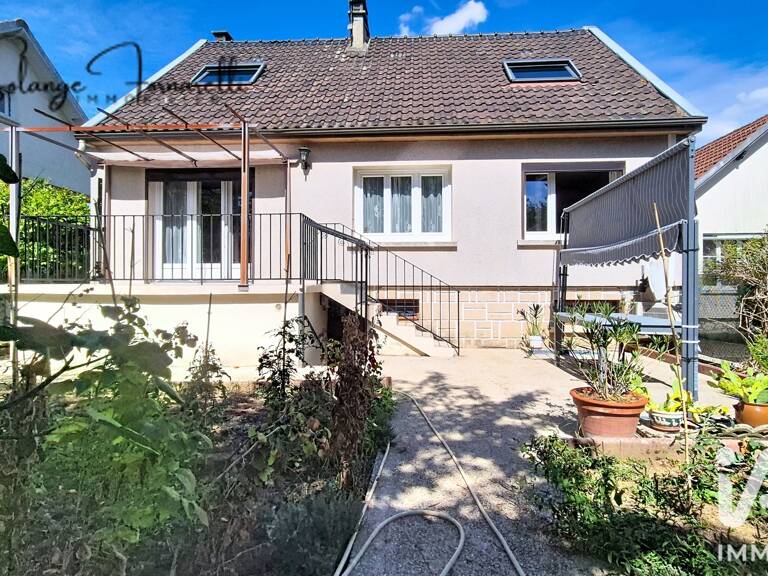 Vente Maison/villa 6 pièces — photo 1