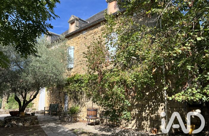 Vente Maison de village 11 pièces — photo 2