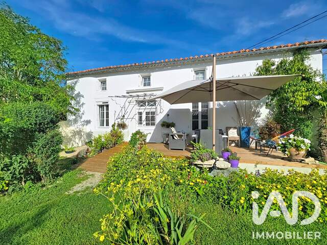 Vente Maison/villa 9 pièces — photo du bien