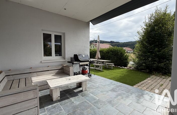 Vente Maison traditionnelle 9 pièces — photo 2