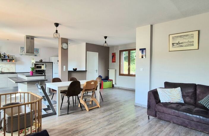 Vente Maison de ville 4 pièces — photo 3