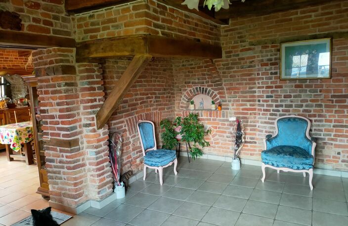 JOLIE Maison à colombage renovée à Pleure (Jura), à 15 min de Dole — photo 2
