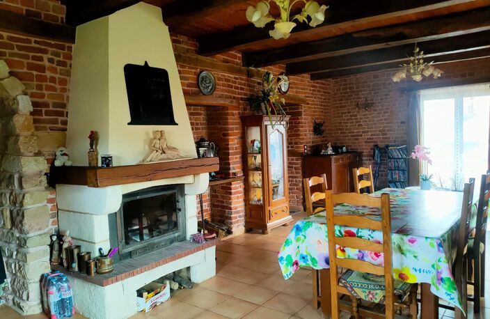 JOLIE Maison à colombage renovée à Pleure (Jura), à 15 min de Dole — photo 3