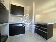 GRENOBLE-APPARTEMENT T3-RECENT — photo 4