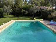 Villa de plain pied avec 5 chambres et une piscine sans vis à vis et au calme. — photo 4