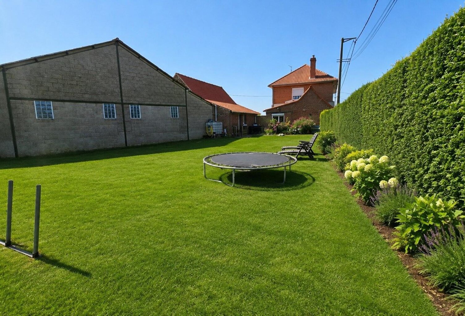 Vivez confortablement tout en maitrisant vos dépenses: maison de 166m² avec pompe à chaleur, panneaux photovoltaïques et DPE C — photo 1