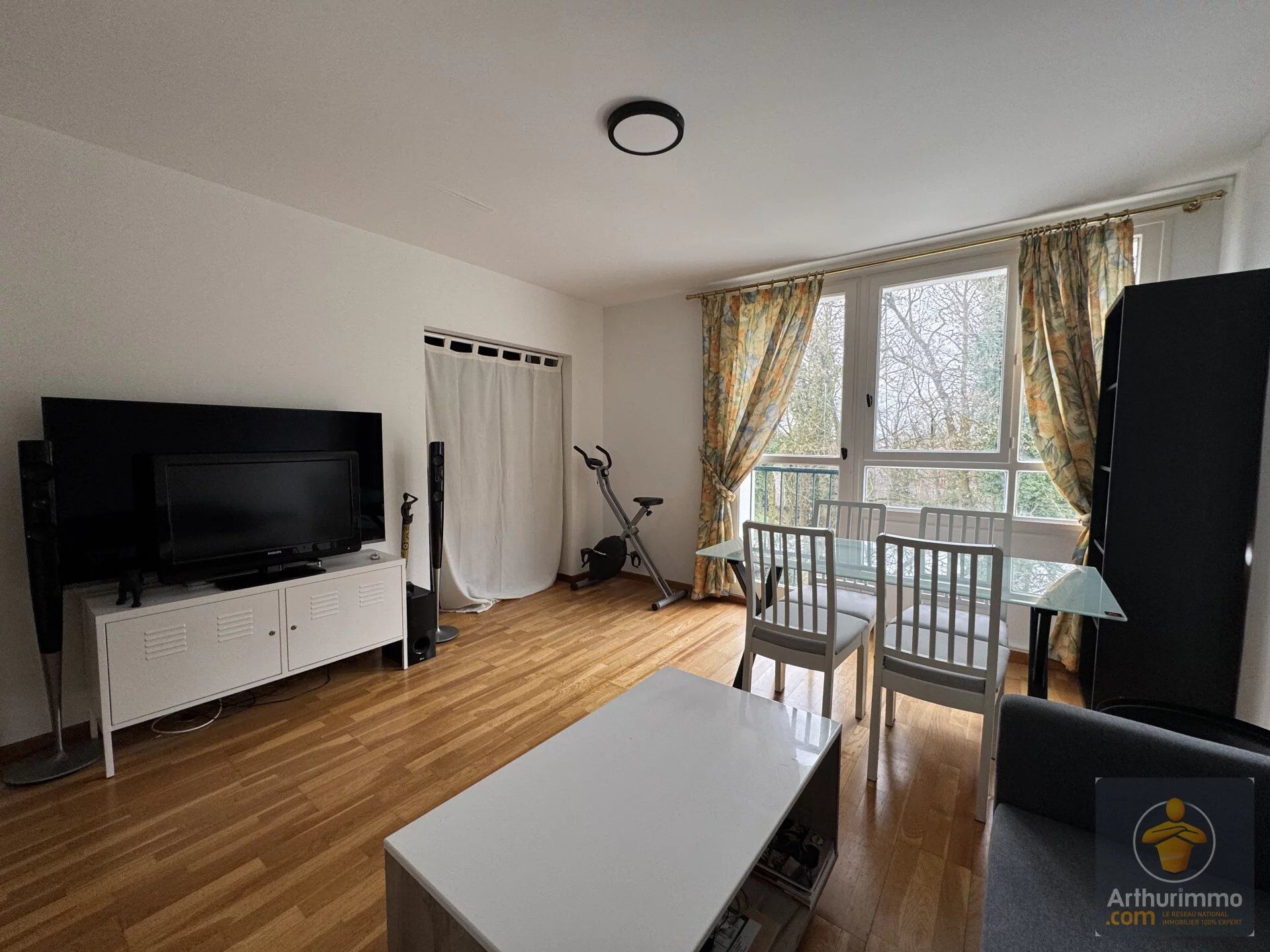 Appartement 4 pièces 71 m² · à Crosne · 71 m² · 179 000 €
