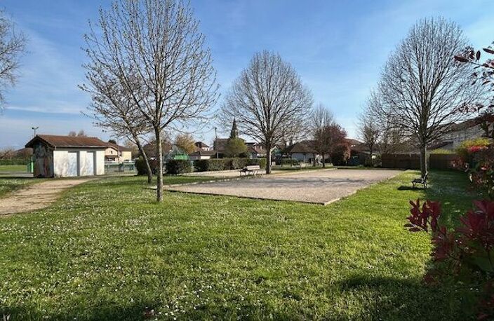 Vente terrain  443 m² Bourgoin-Jallieu (38300) — photo 4