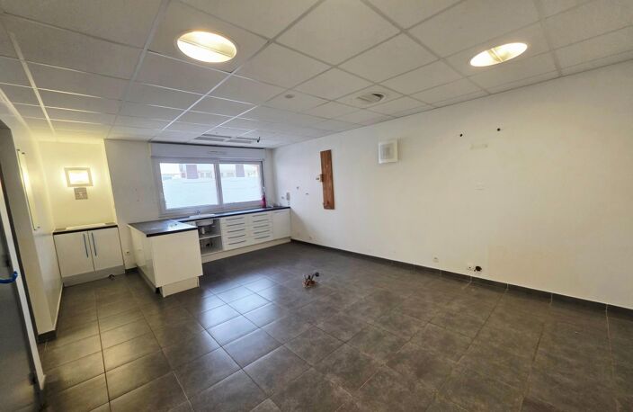 Centre ville, 60 m2 modulables, parking et cave — photo 2