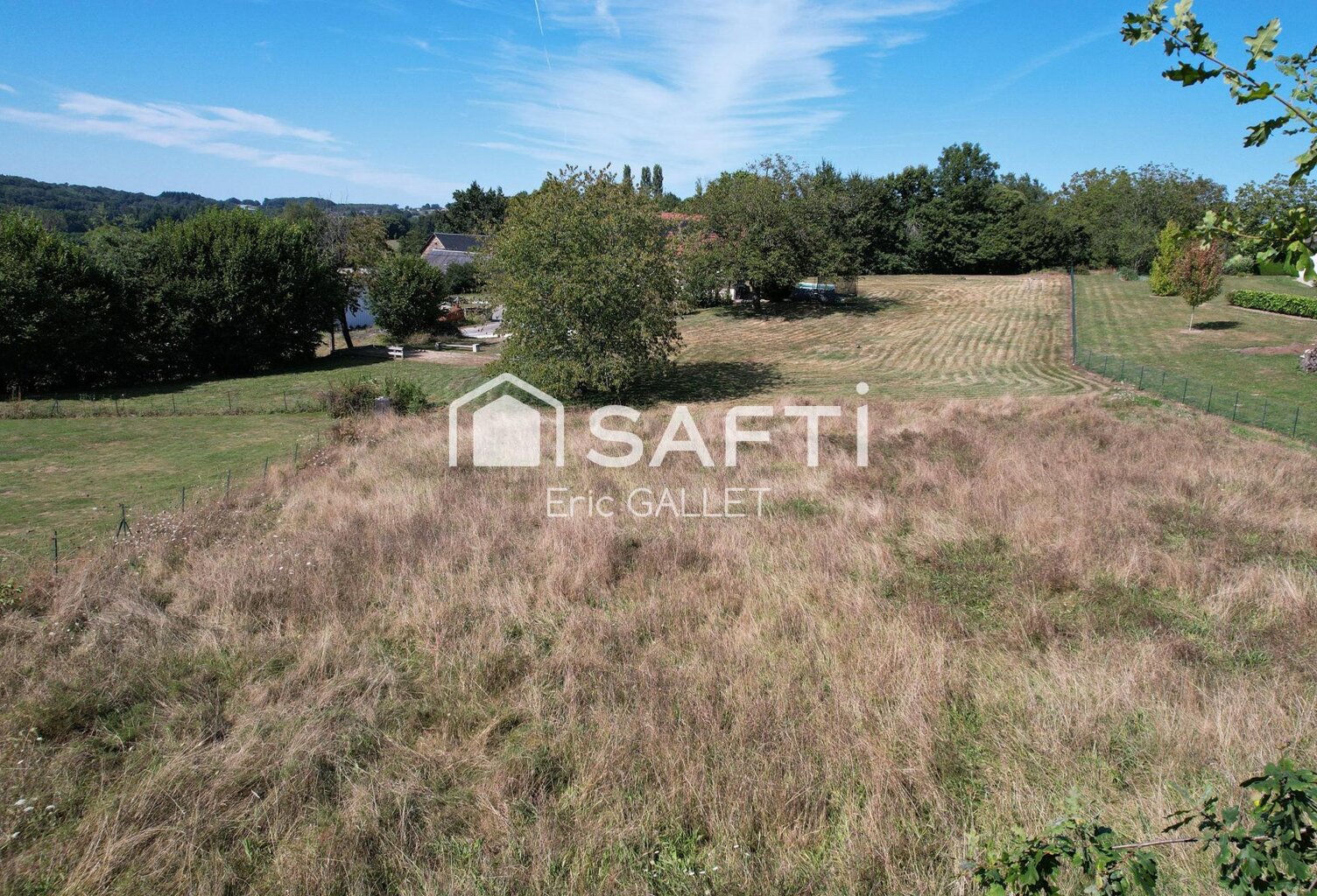 Superbe terrain plat à bâtir — photo 1