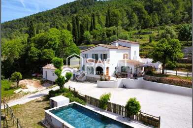 Maison 8 pièces 775400 €